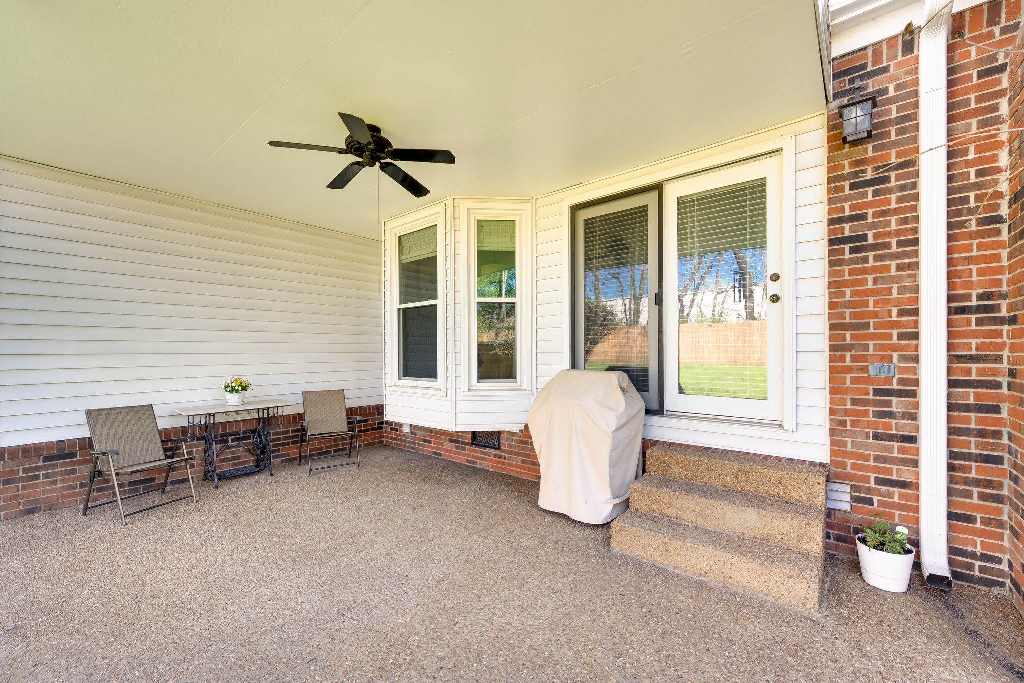 1548 Kinnard Dr