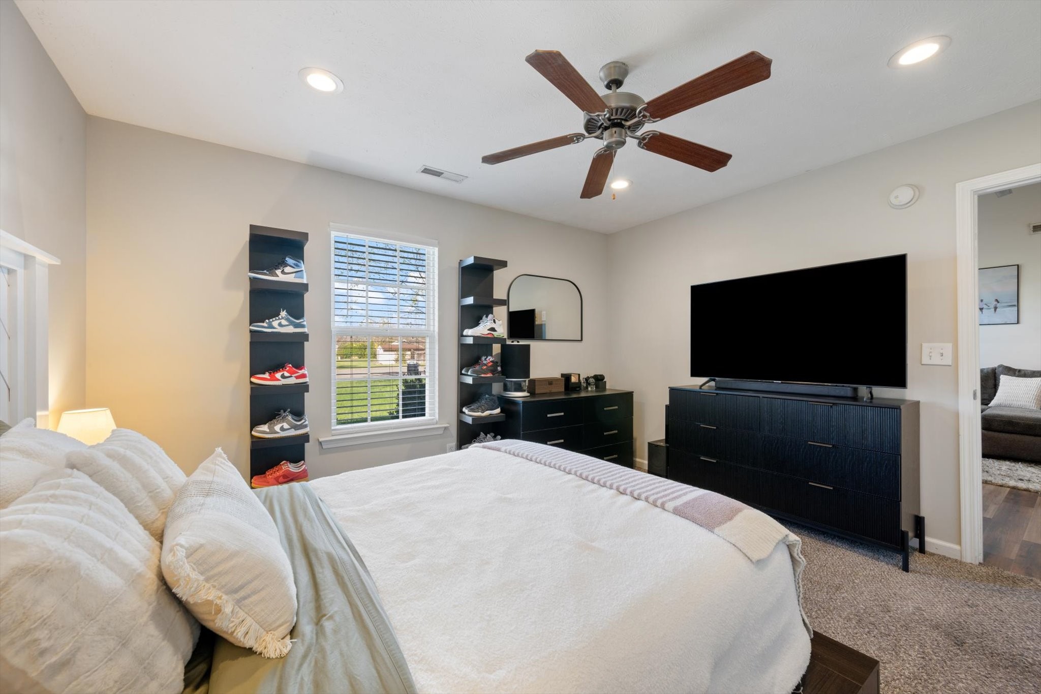 302 Oxmoor Valley Court