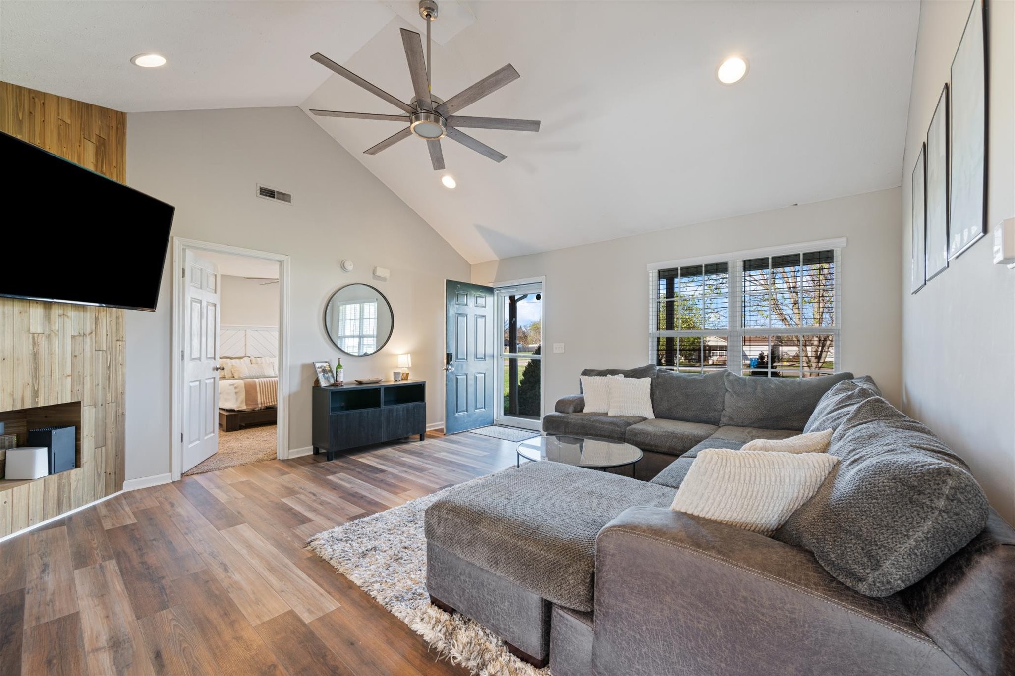 302 Oxmoor Valley Court