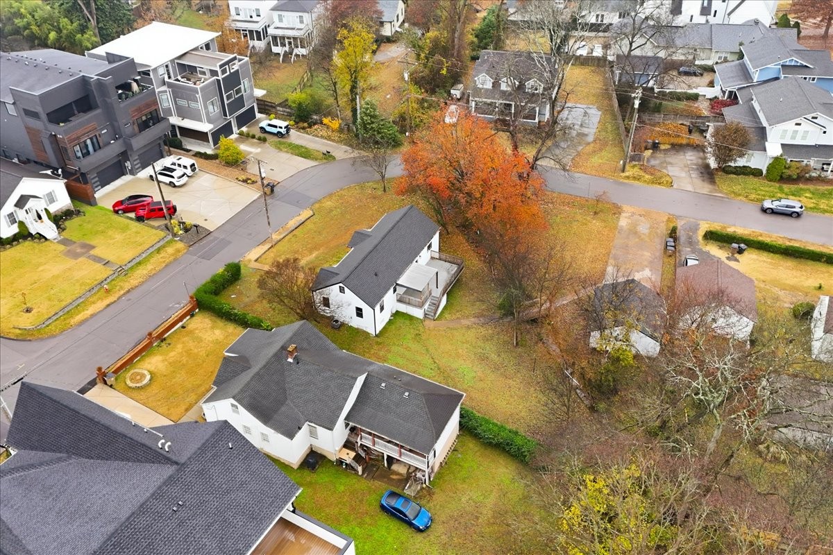 2800 W Kirkwood Ave