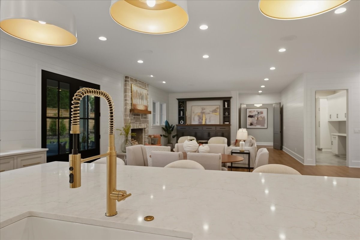 3618 General Bate Dr