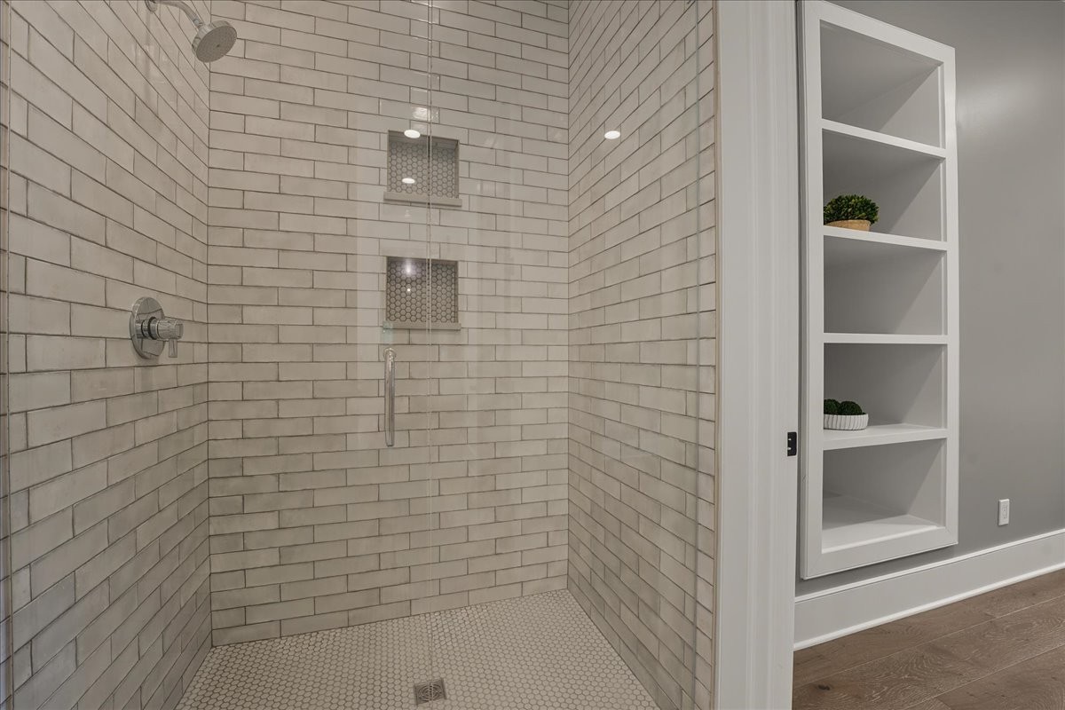 3618 General Bate Dr