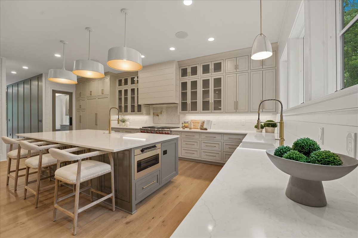 3618 General Bate Dr