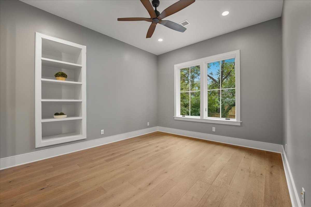 3618 General Bate Dr