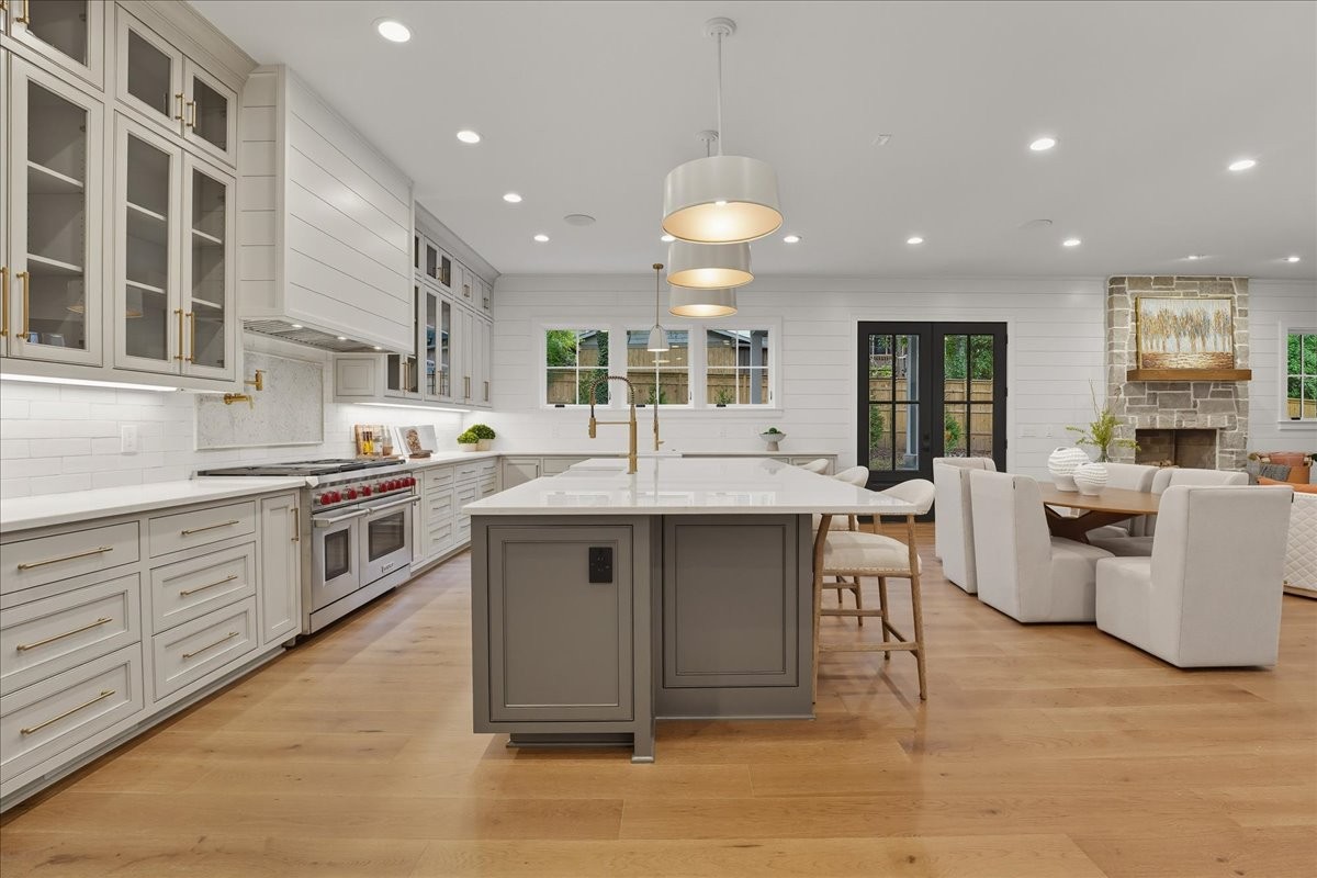 3618 General Bate Dr