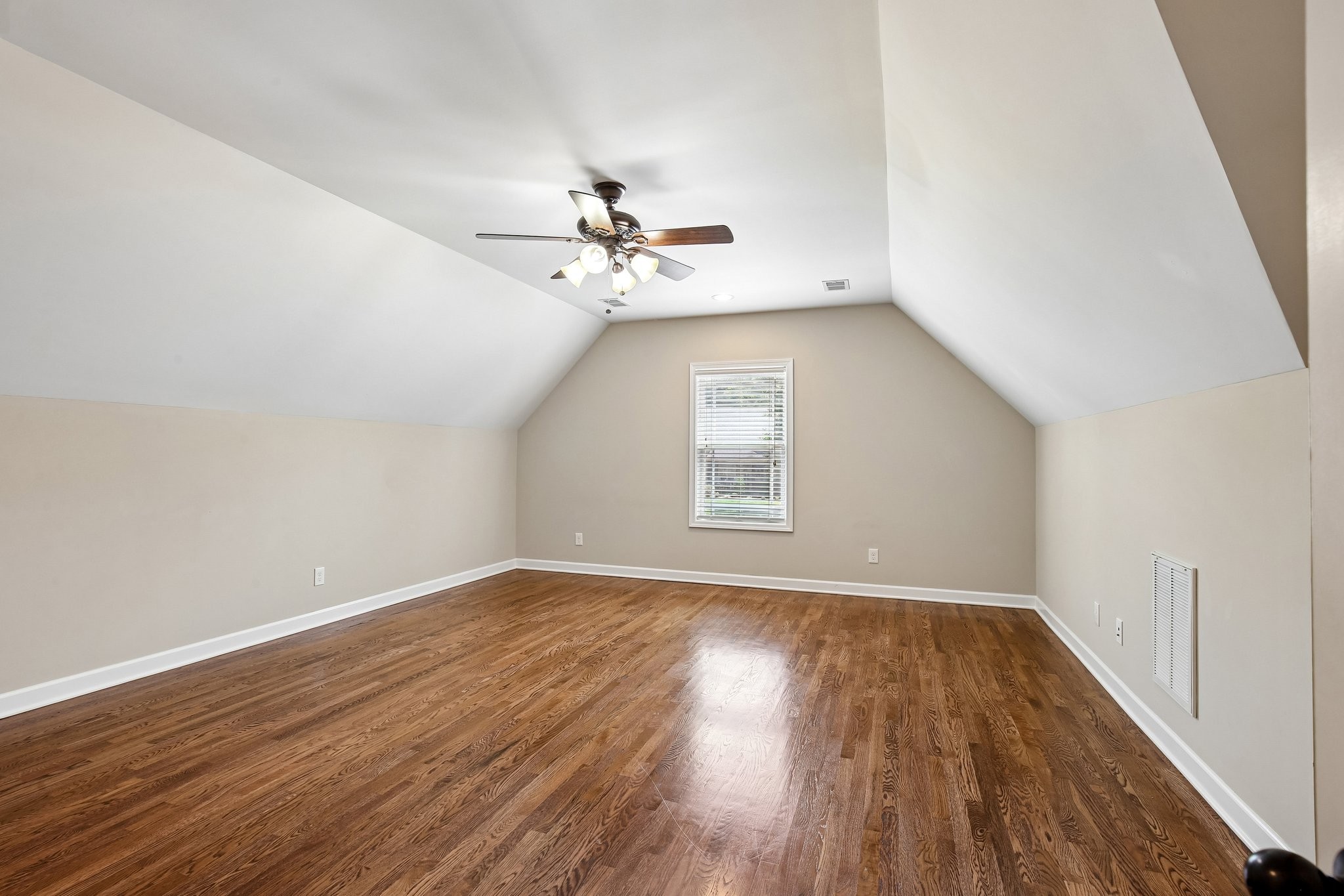 316 Amazonway Rdg