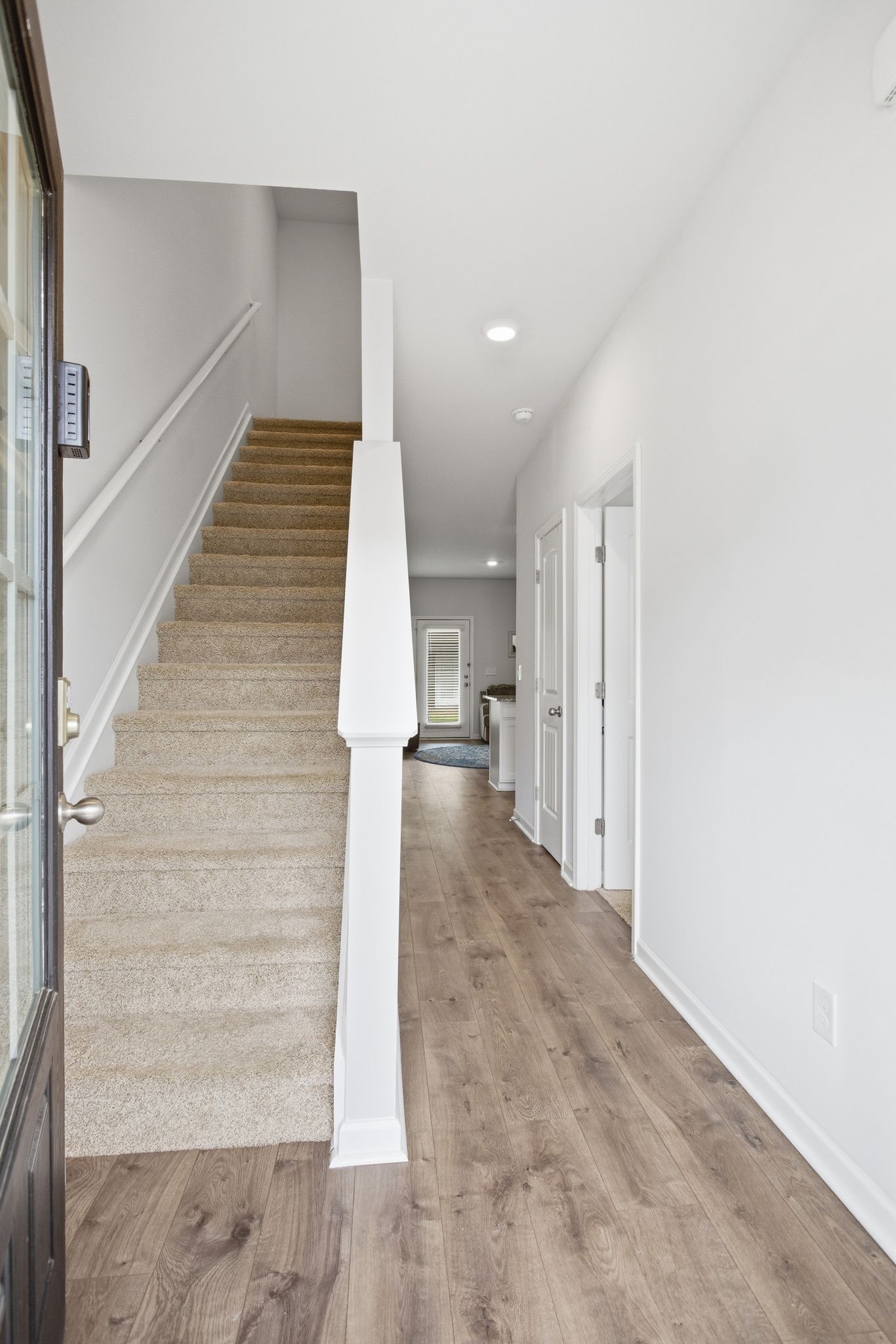 806 Dallas Dr