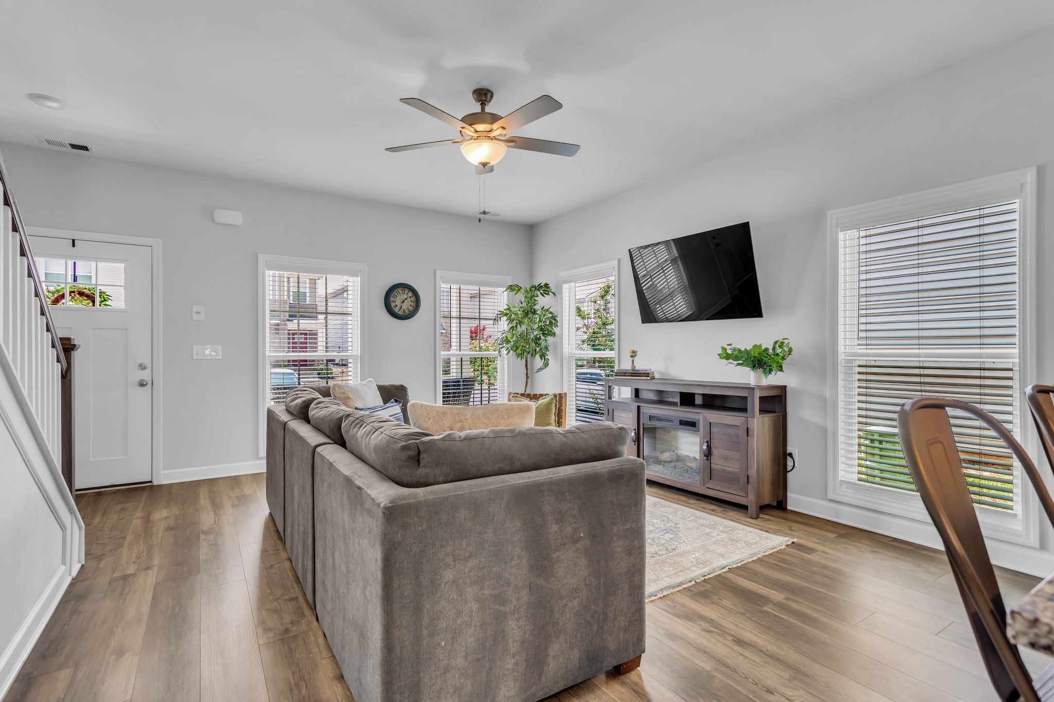 2563 Napa Valley Way