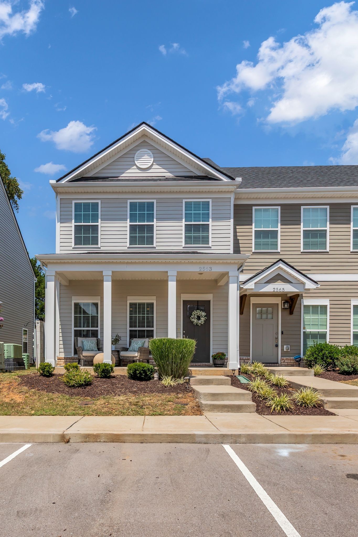 2563 Napa Valley Way