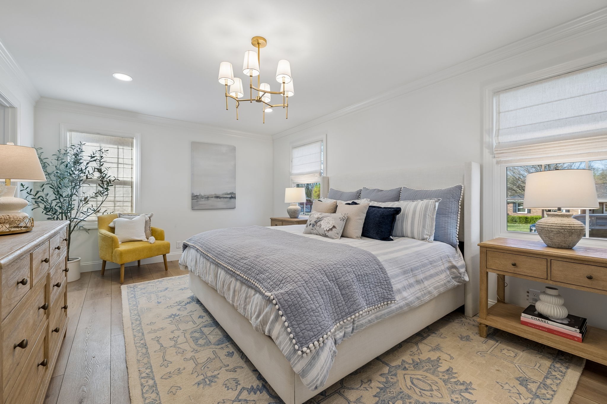 1437 Twin Feather Dr