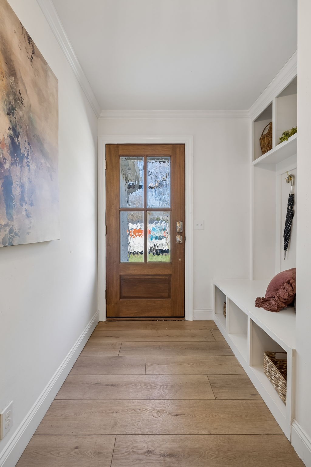 1437 Twin Feather Dr