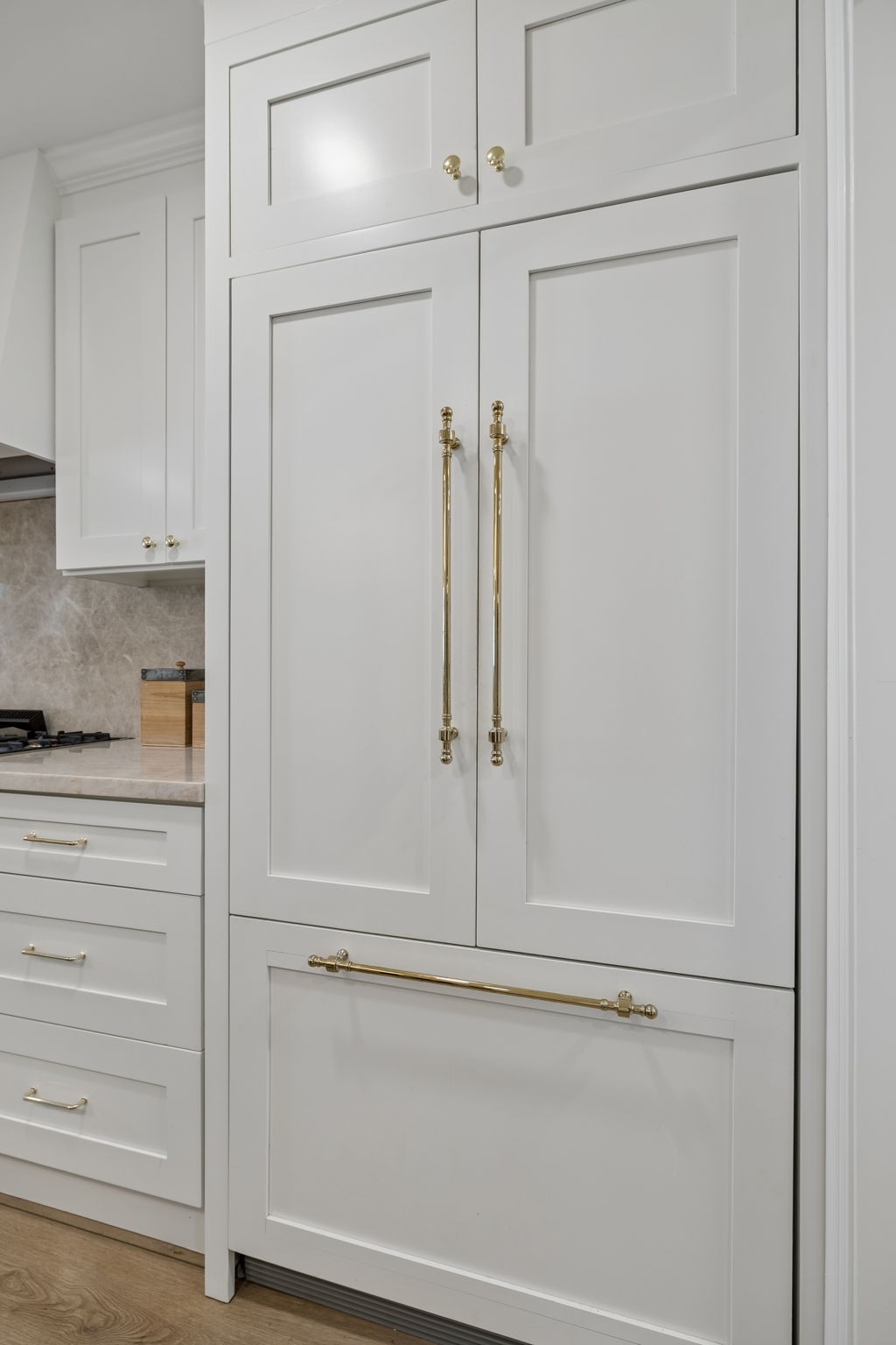 1437 Twin Feather Dr