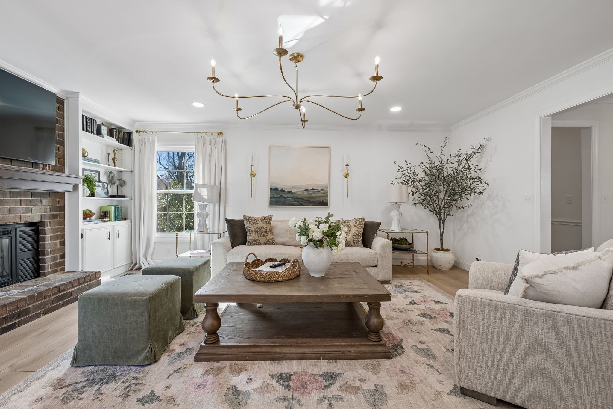 1437 Twin Feather Dr