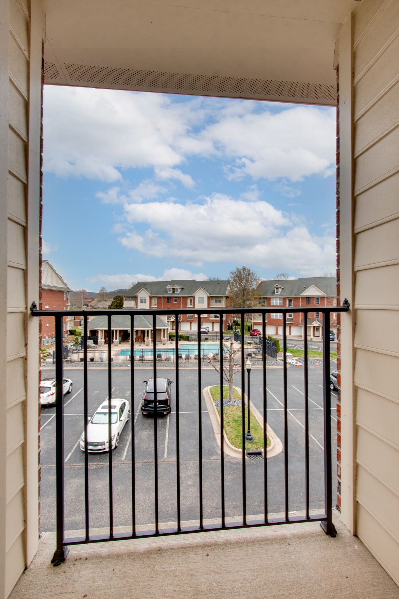 3201 Aspen Grove Dr Unit: G9