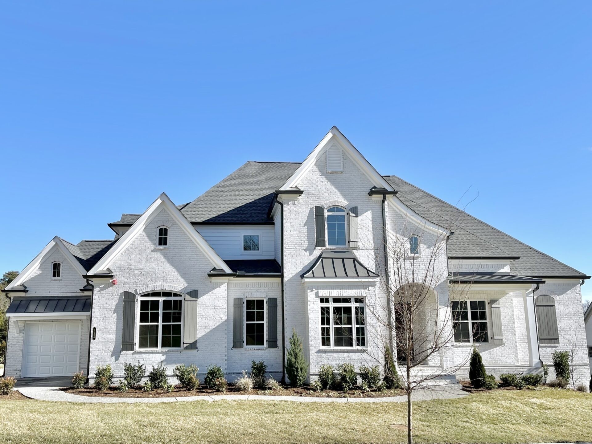 9906 Amarosa Court