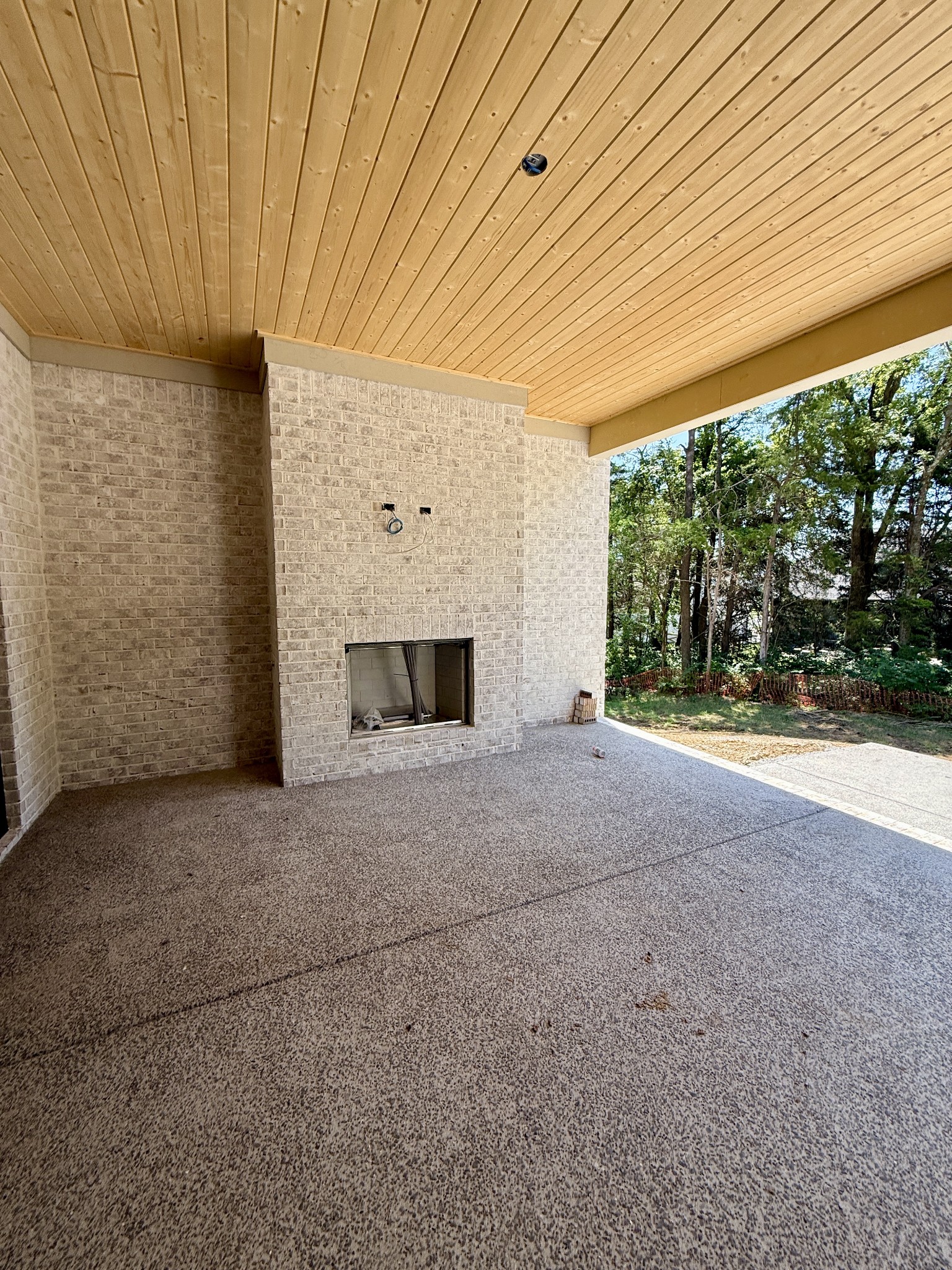 9906 Amarosa Court
