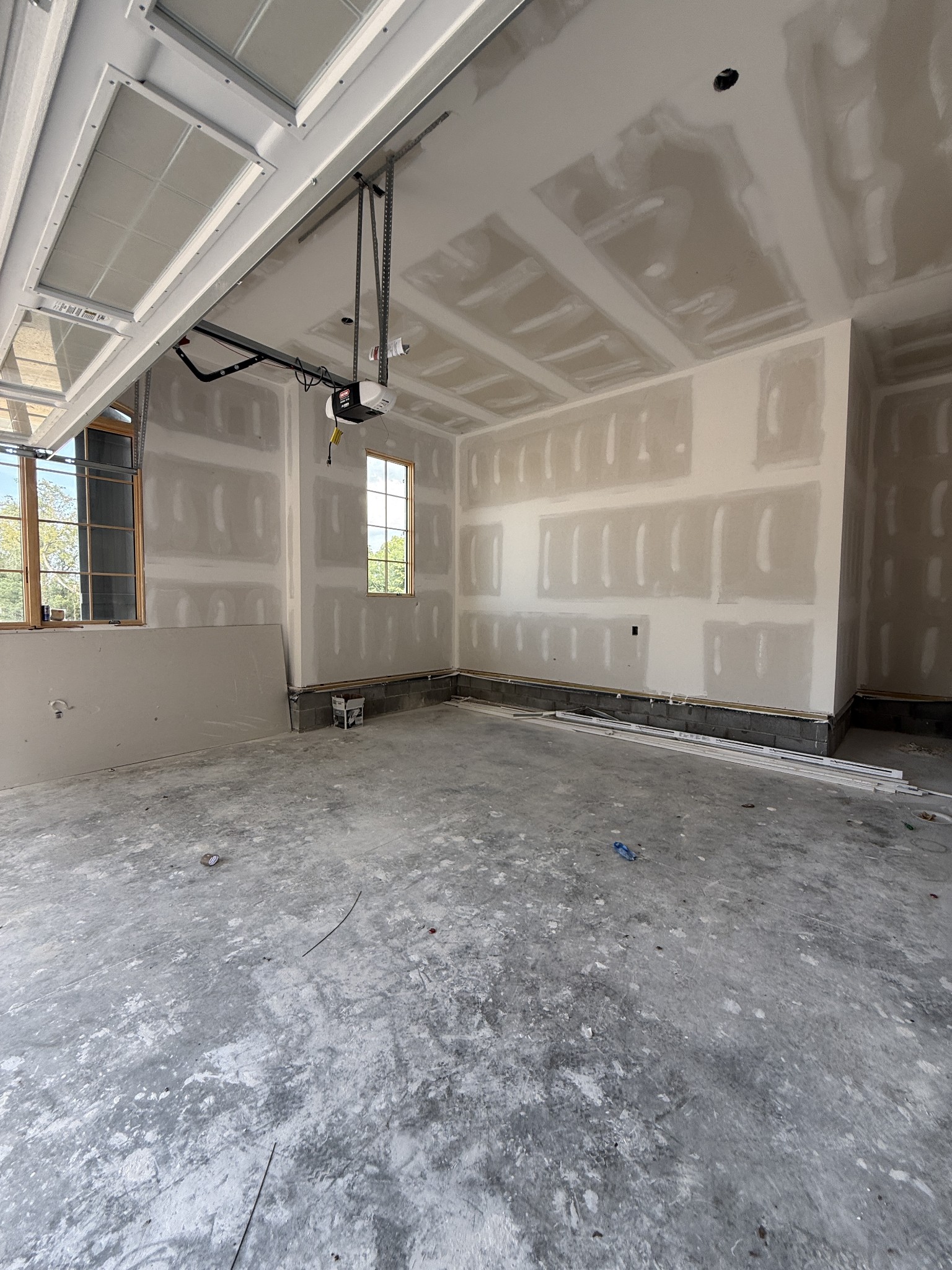 9906 Amarosa Court
