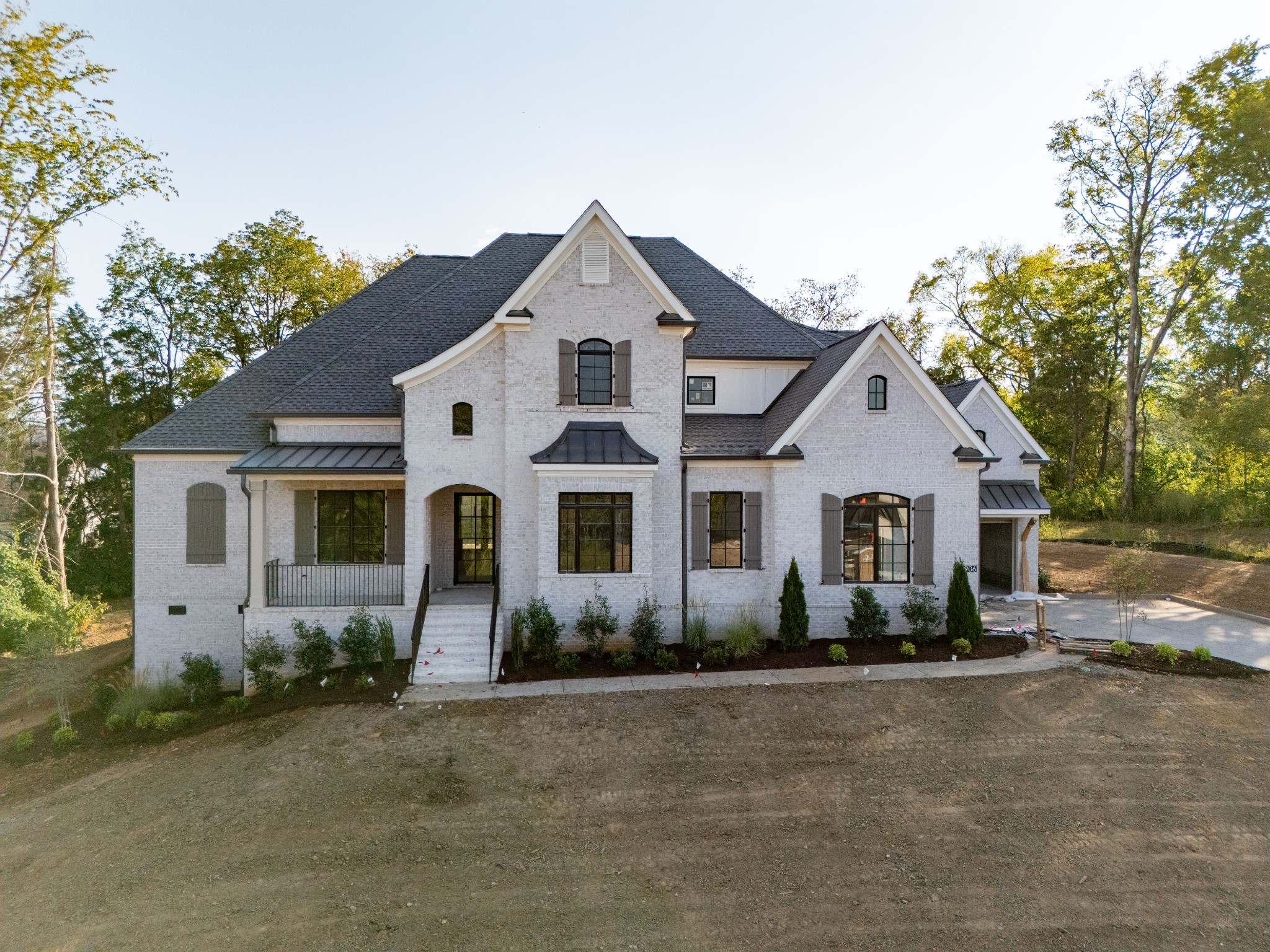 9906 Amarosa Court