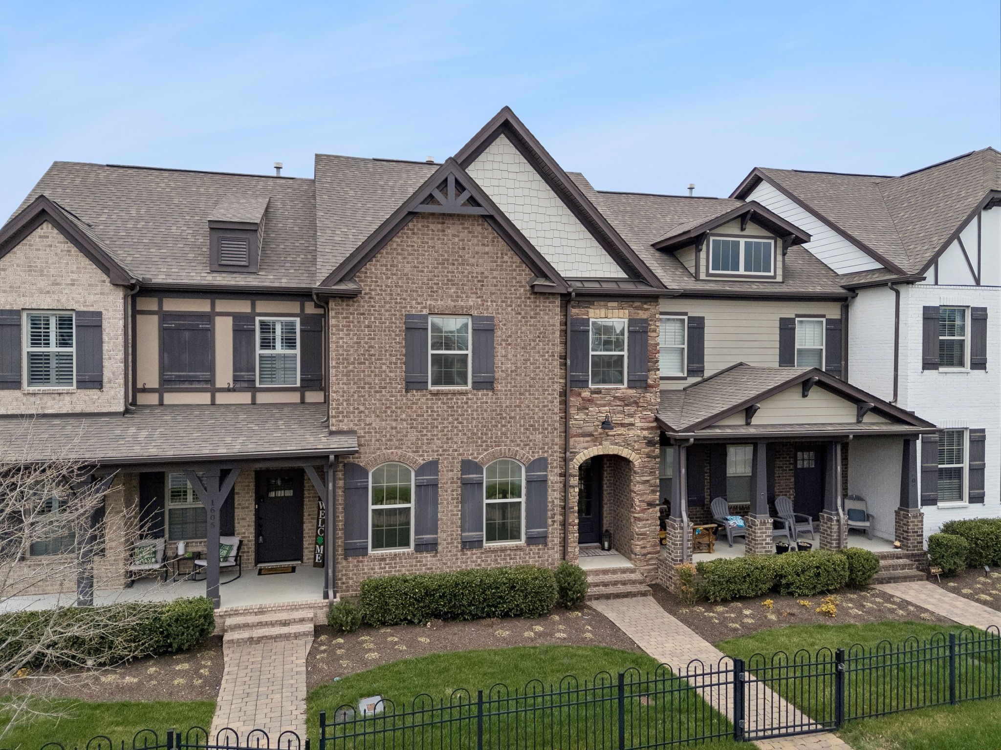 1607 Drakes Creek Rd