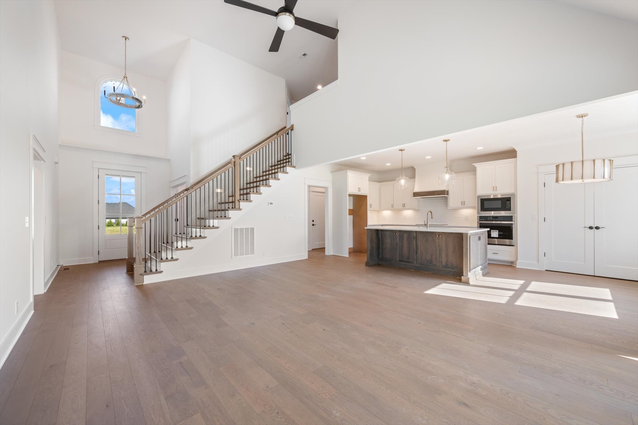 2817 Canfield Dr
