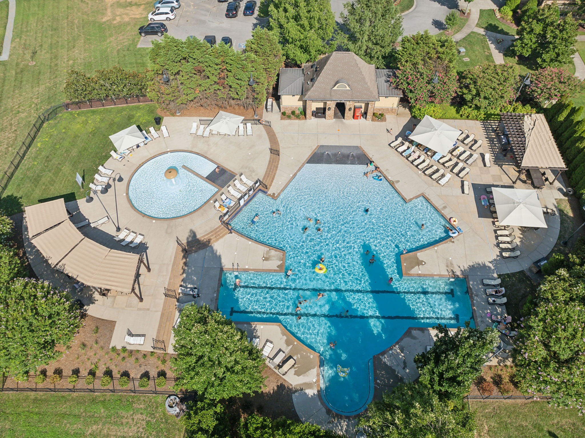 2912 Americus Dr