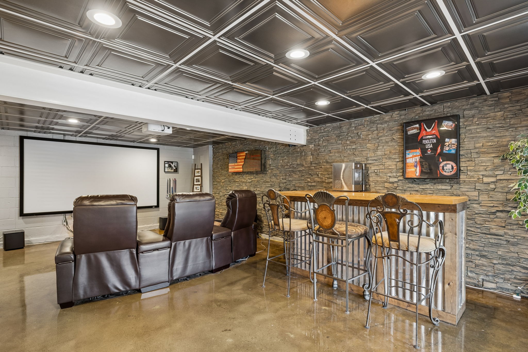 9469 Christiana Fosterville Road