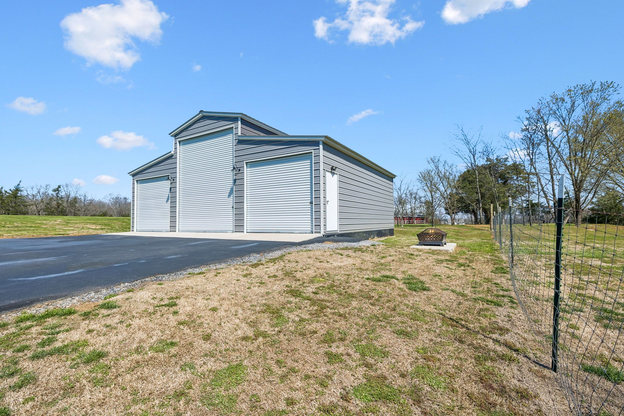 9469 Christiana Fosterville Road