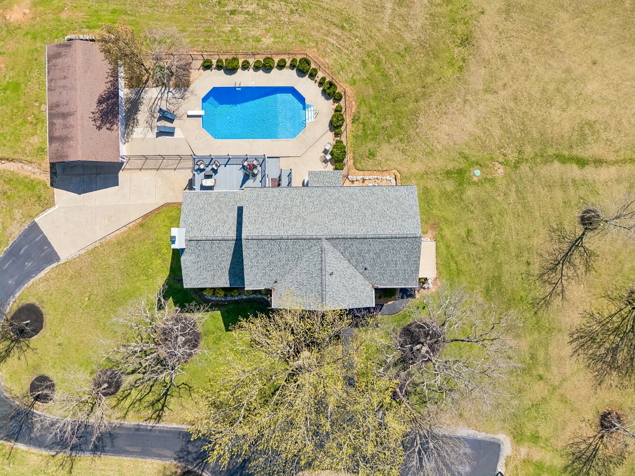 9469 Christiana Fosterville Road