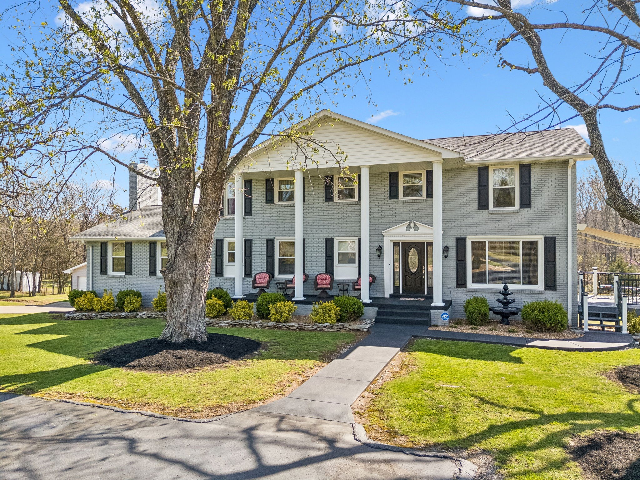 9469 Christiana Fosterville Road