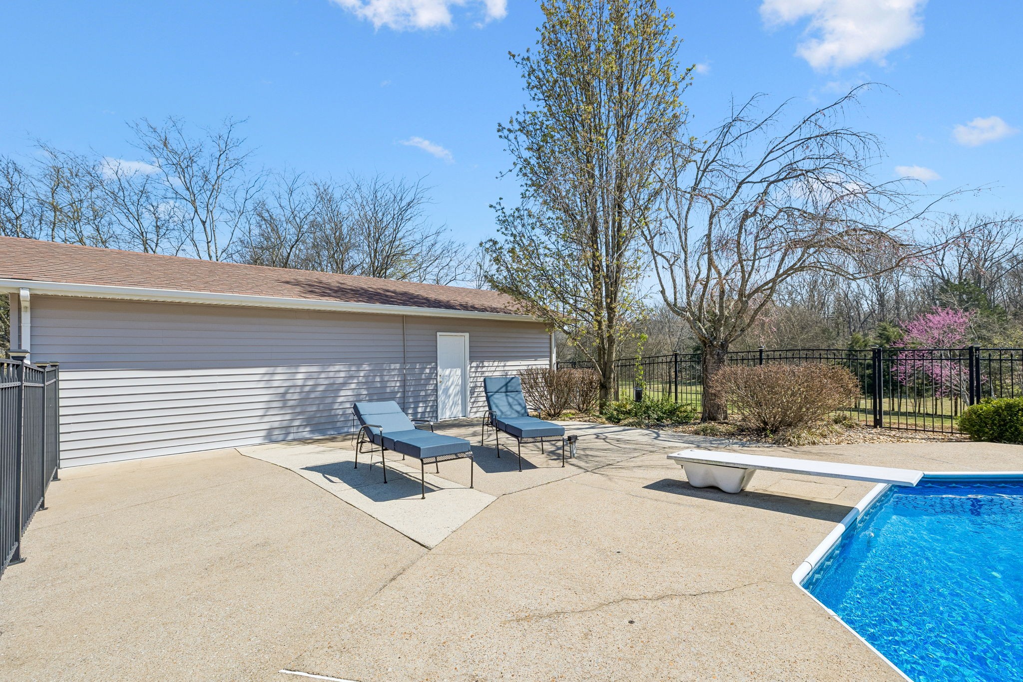 9469 Christiana Fosterville Road