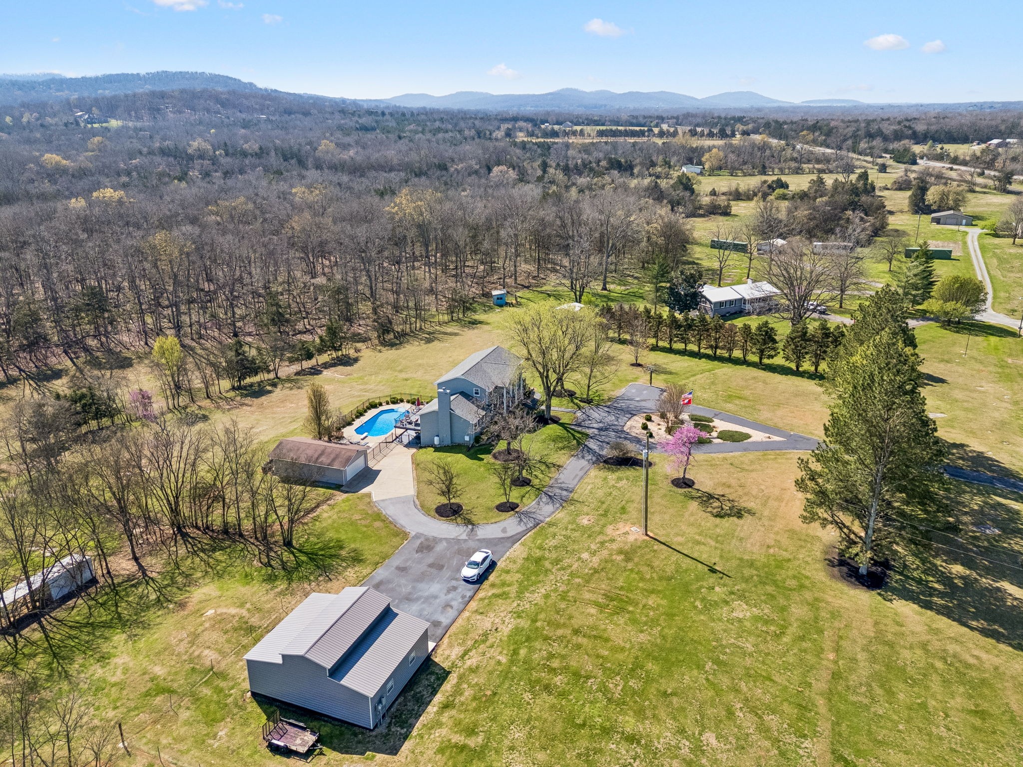 9469 Christiana Fosterville Road