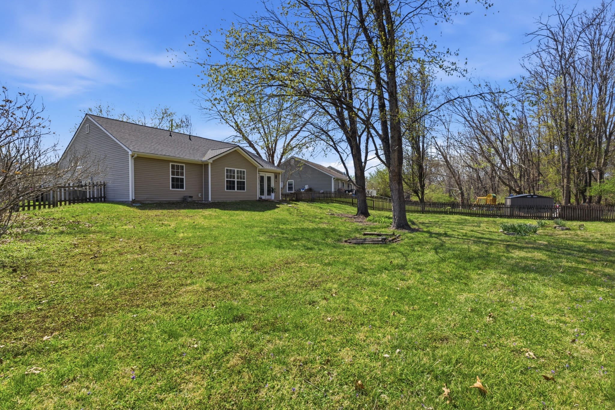 1013 Chelsea Dr
