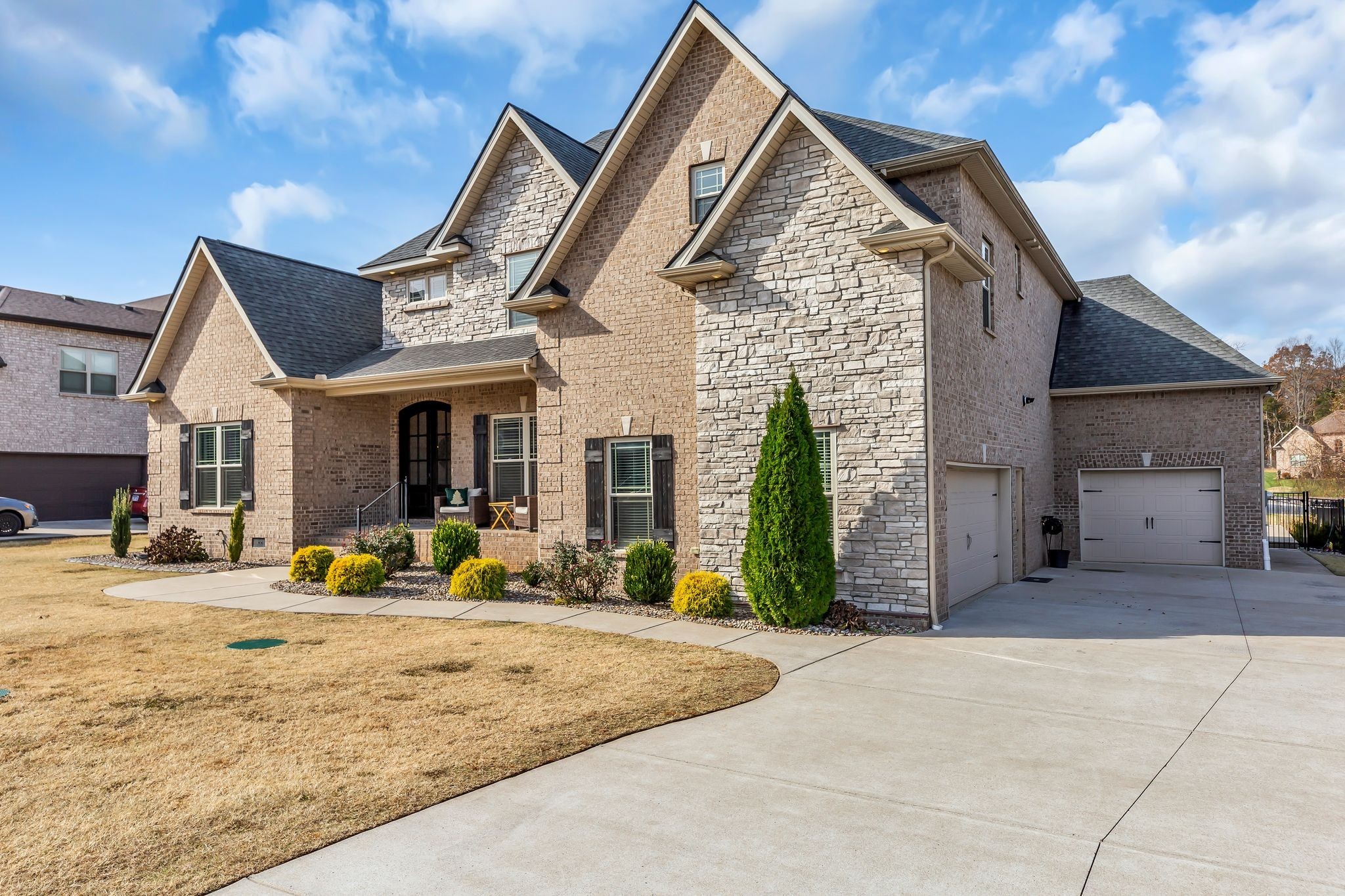 7816 Brenda Ln