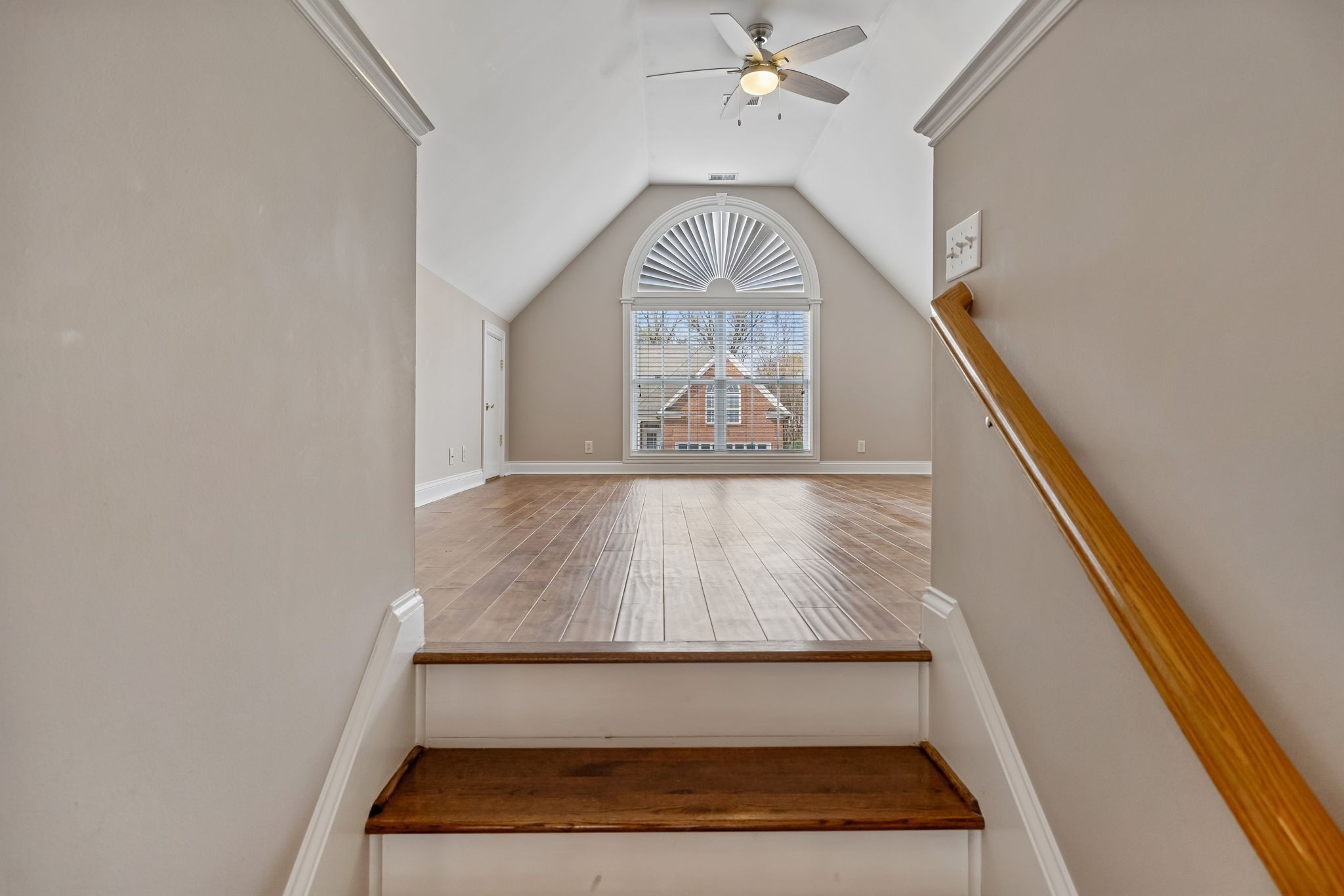 1075 Isaac Franklin Dr