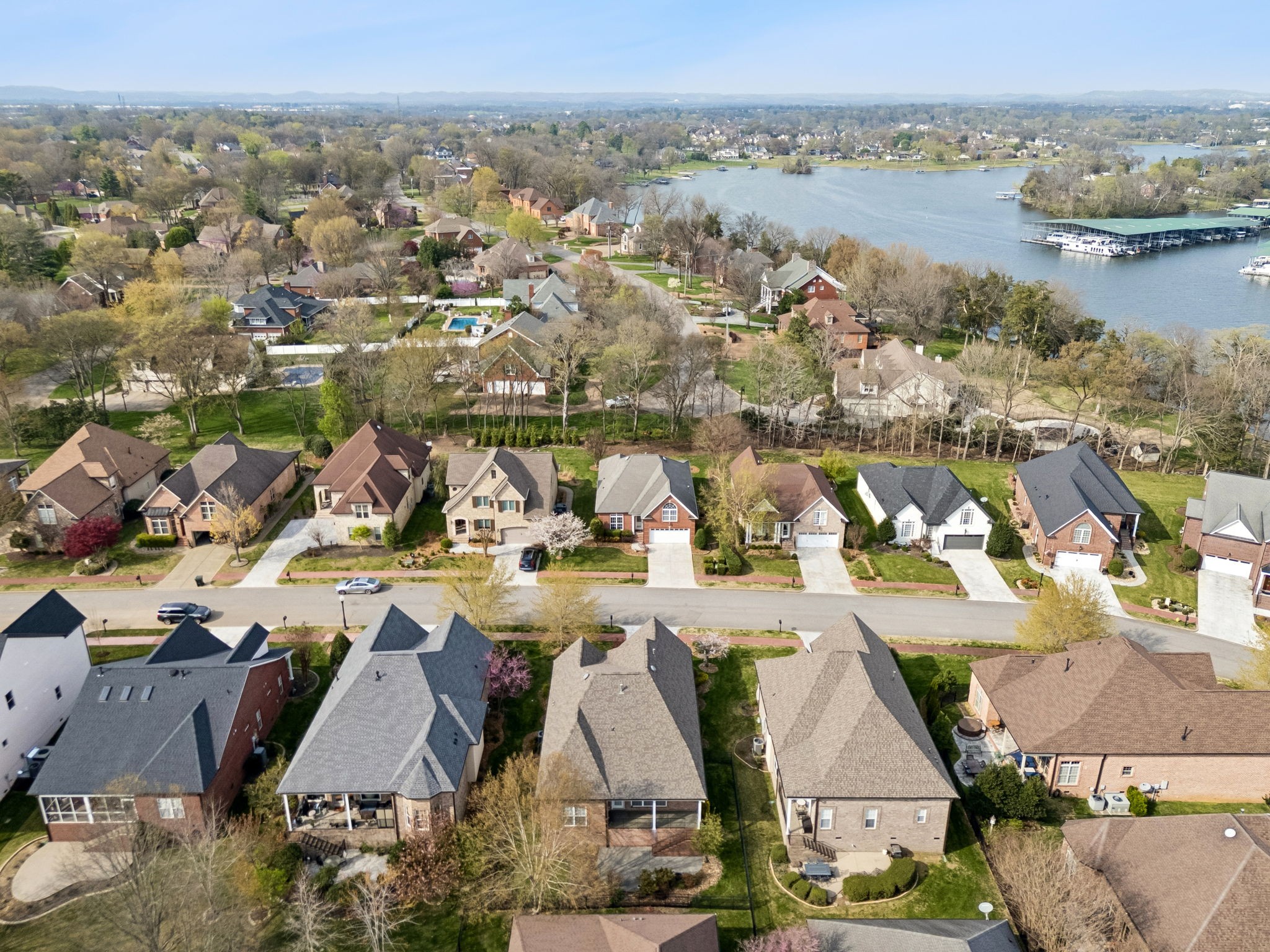 1075 Isaac Franklin Dr