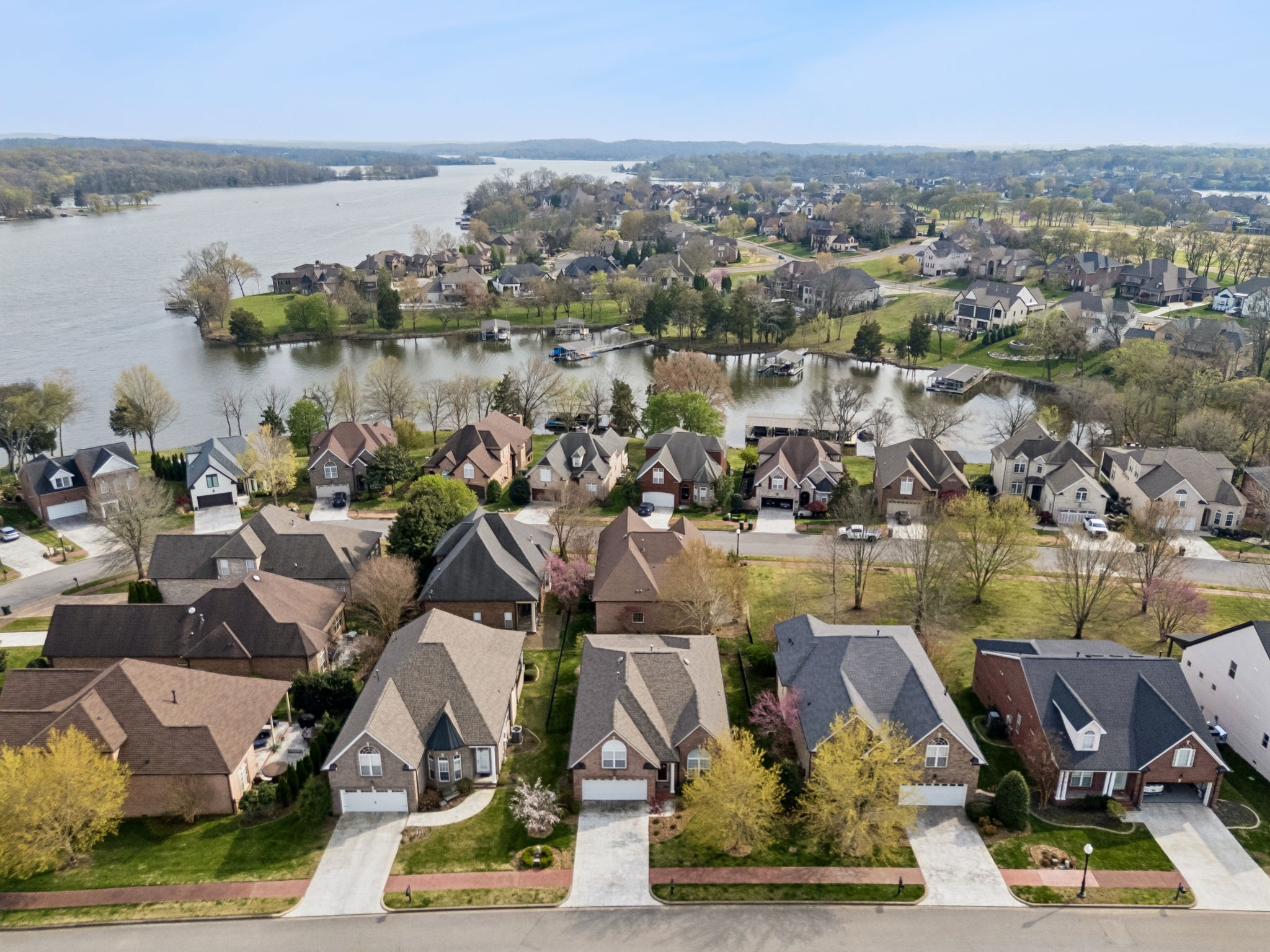 1075 Isaac Franklin Dr