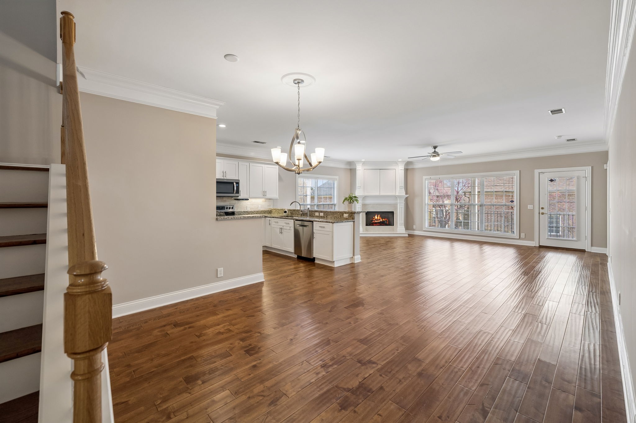 1075 Isaac Franklin Dr