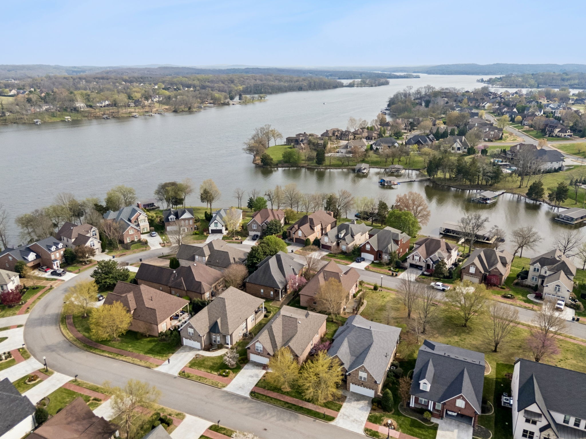 1075 Isaac Franklin Dr