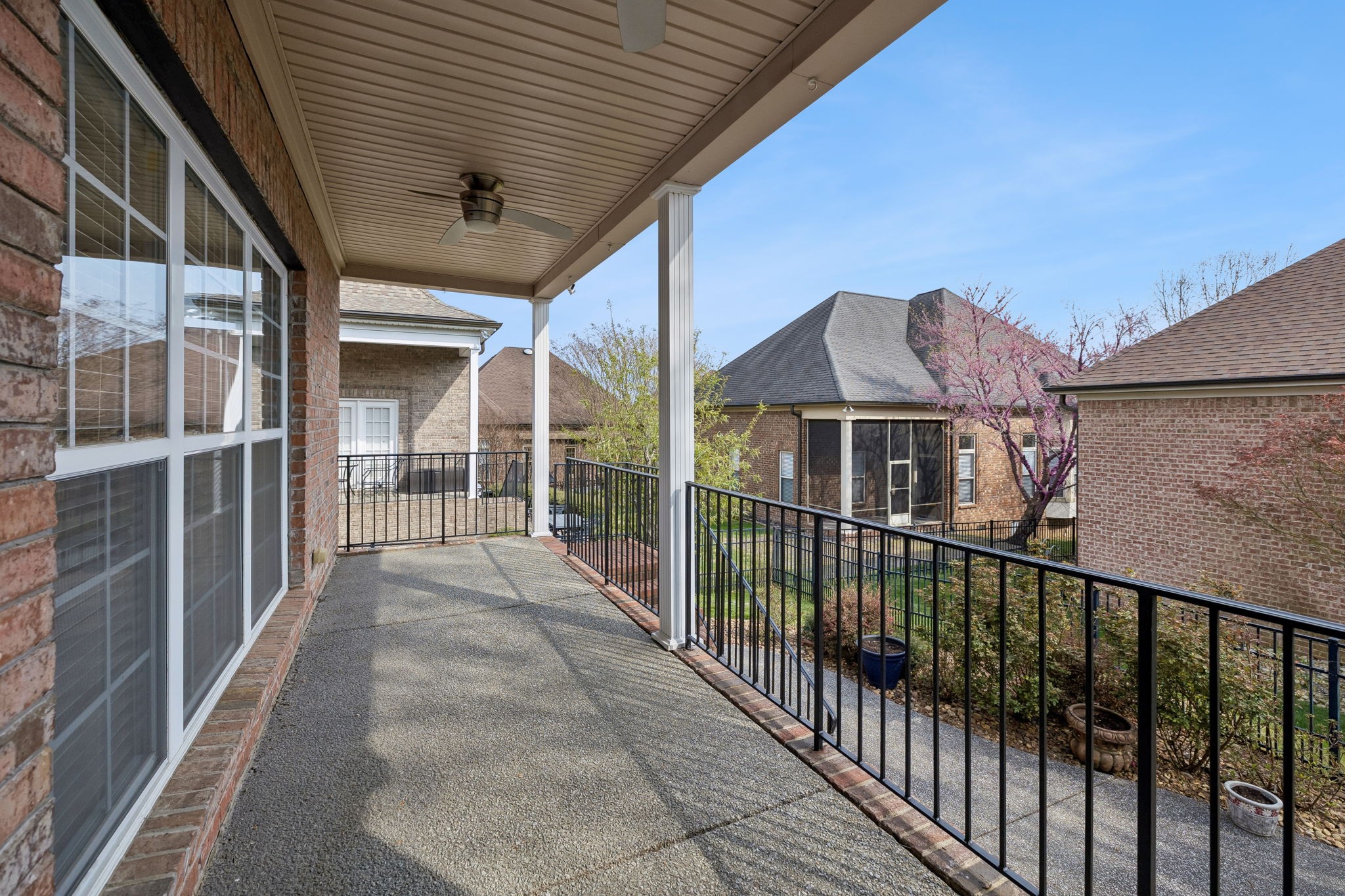 1075 Isaac Franklin Dr