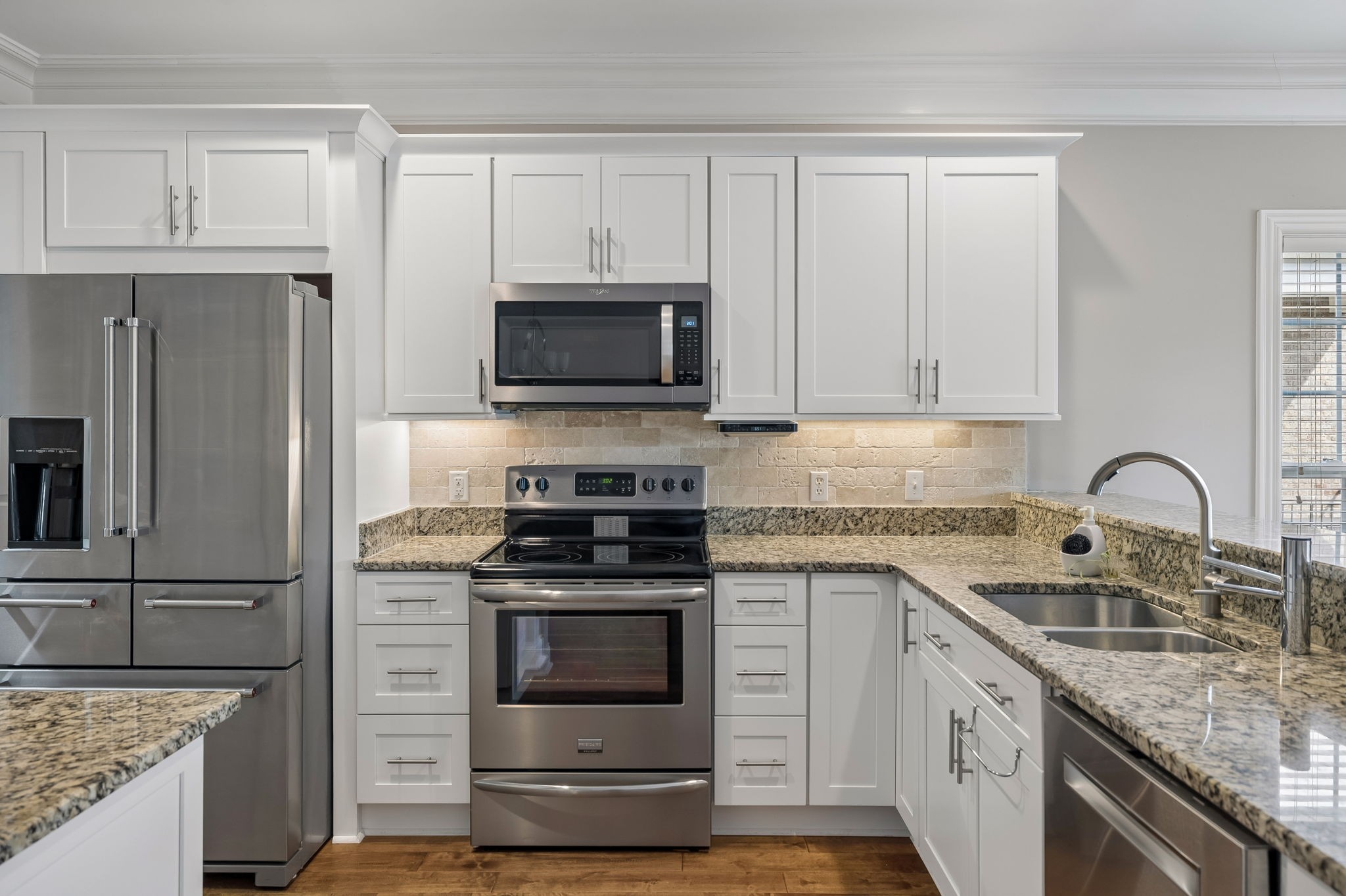 1075 Isaac Franklin Dr