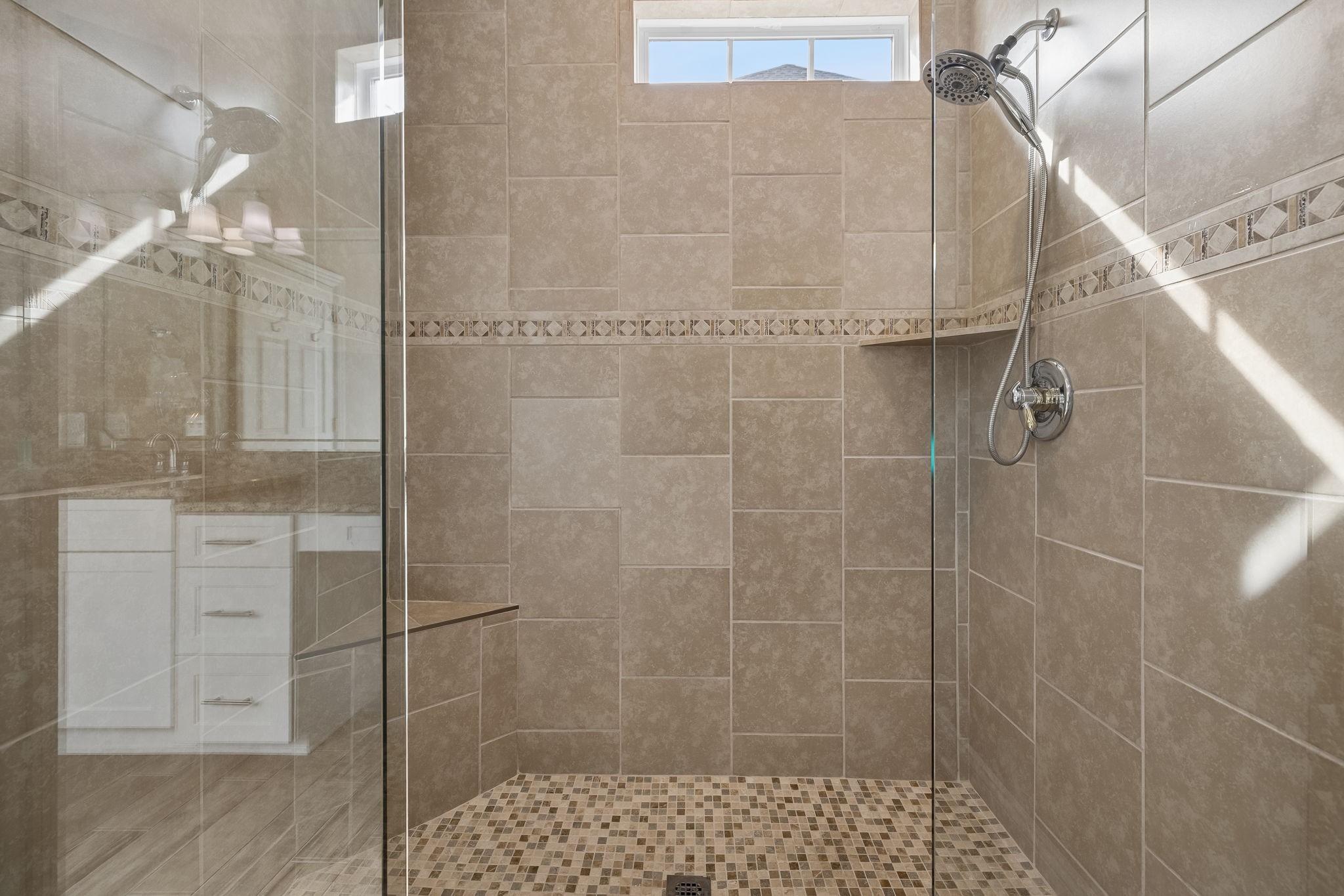 1075 Isaac Franklin Dr