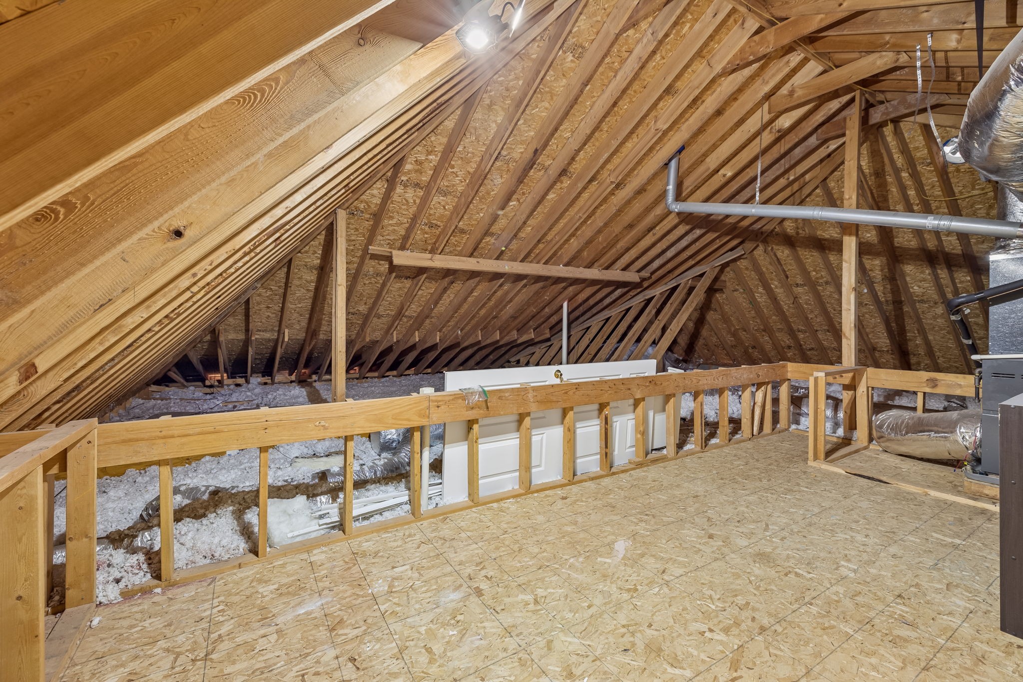 1075 Isaac Franklin Dr