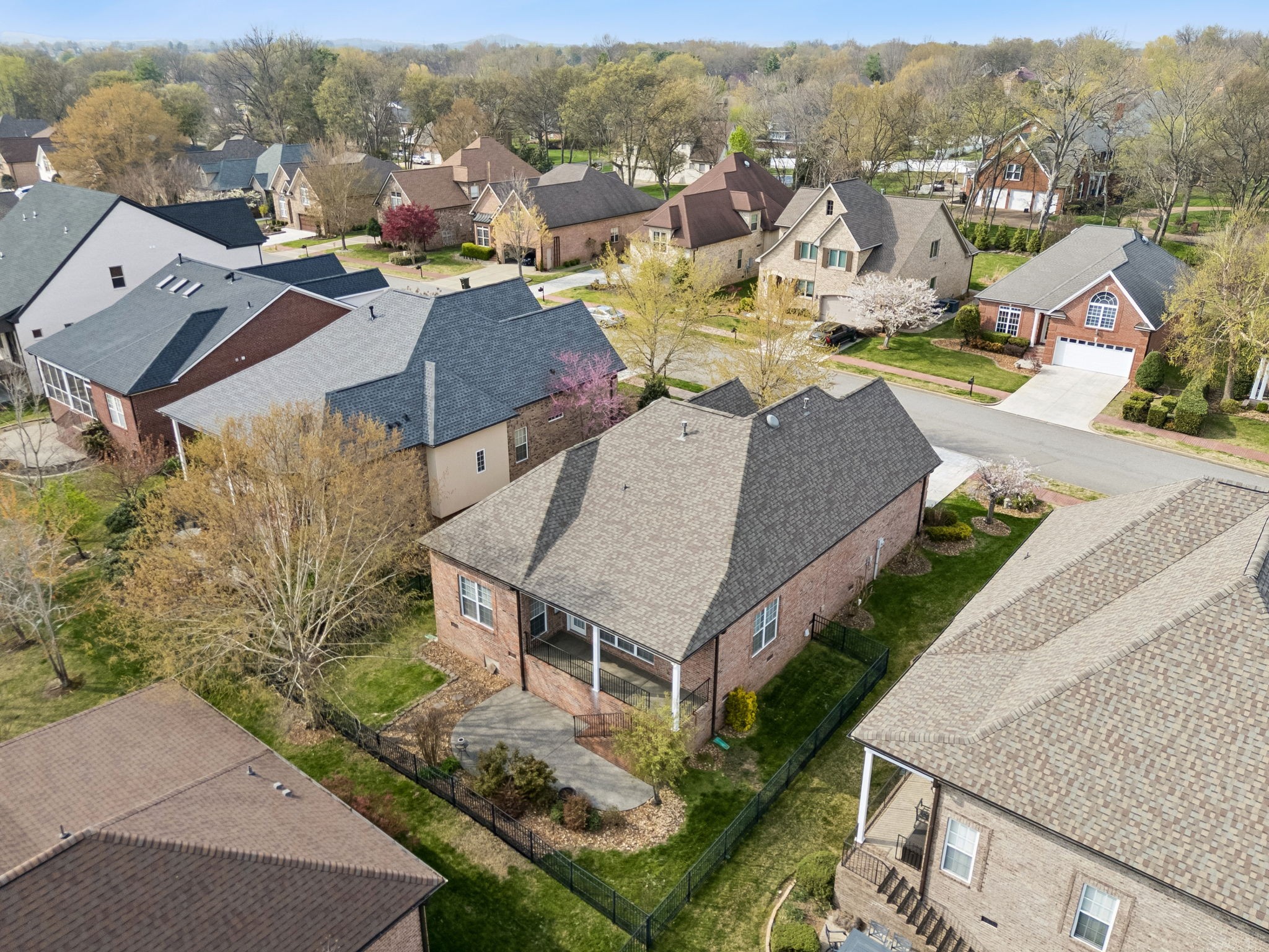 1075 Isaac Franklin Dr