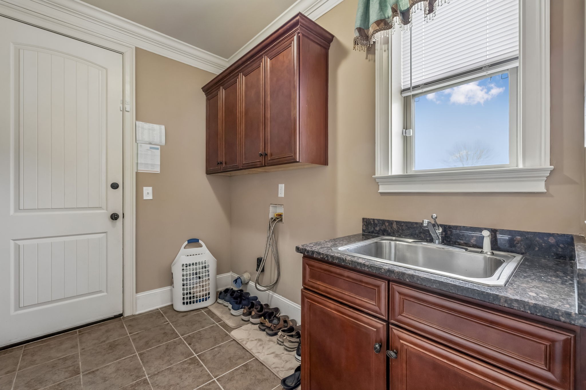 1638 Kelvington Blvd