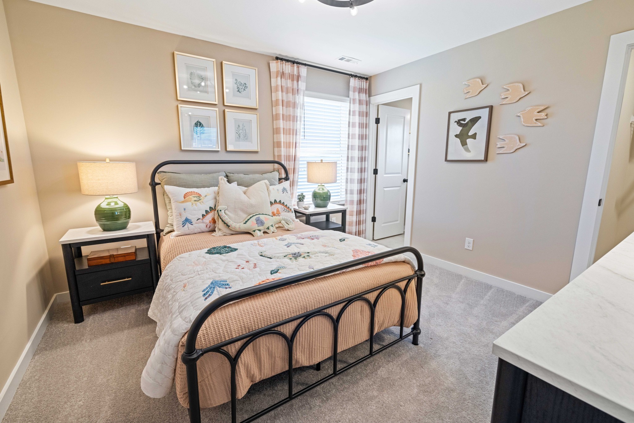 4154 Dream Beetle Loop