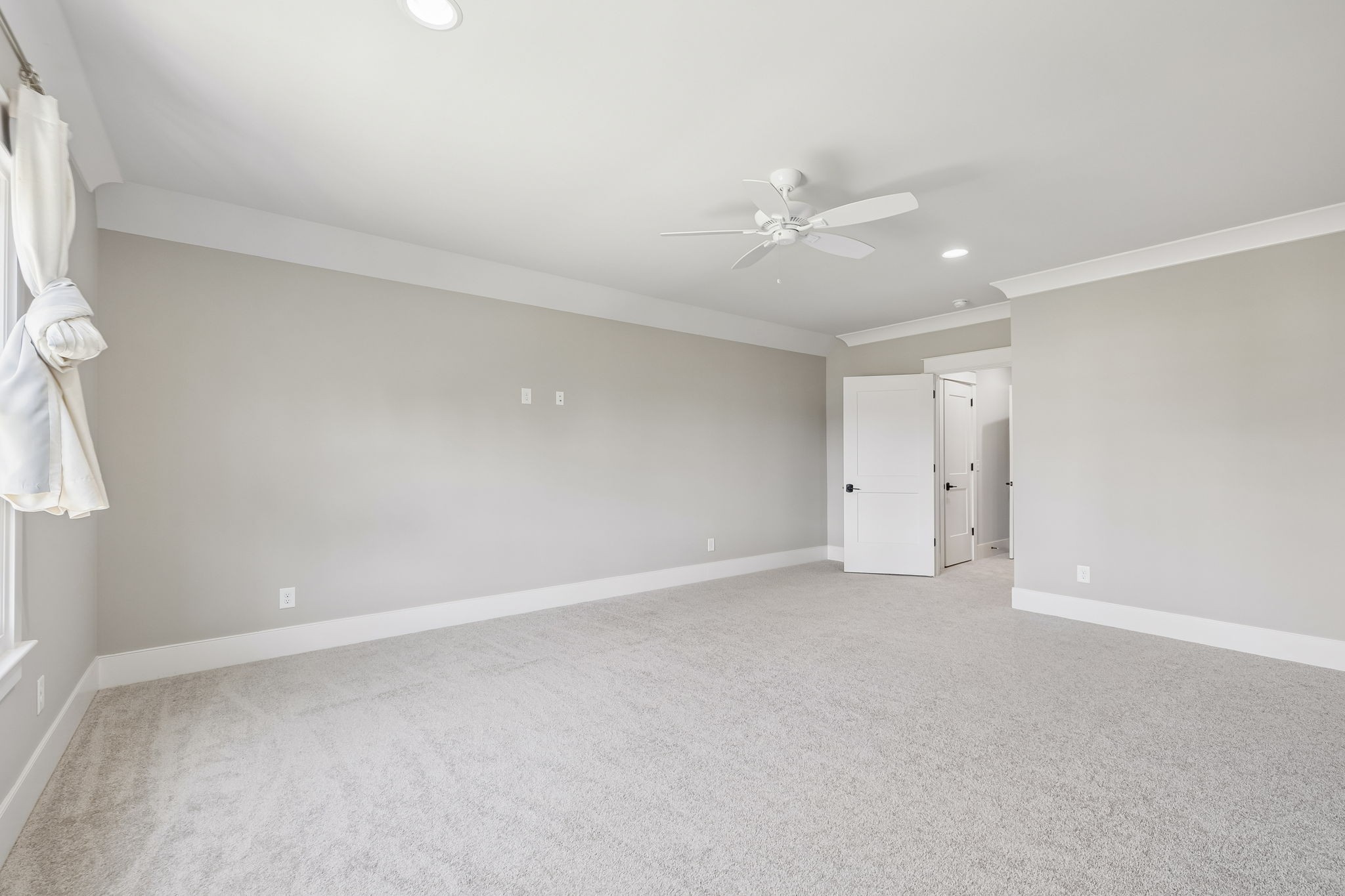 403 Cornwall Dr