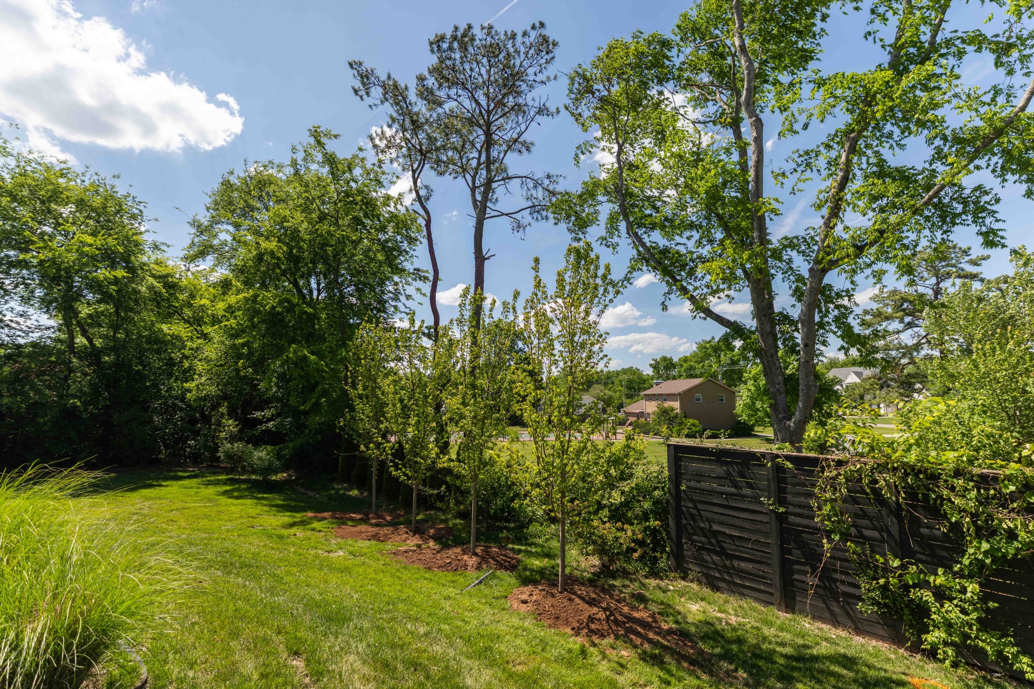 403 Cornwall Dr