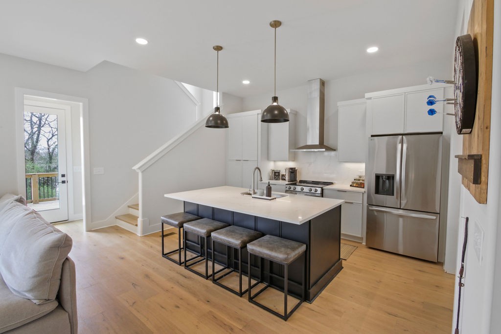2306 Ilolo St