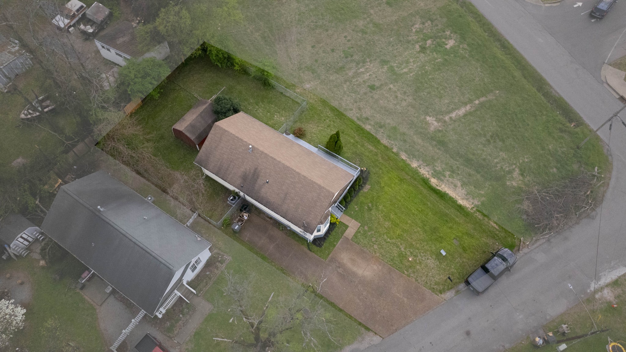 2225 Cruzen St