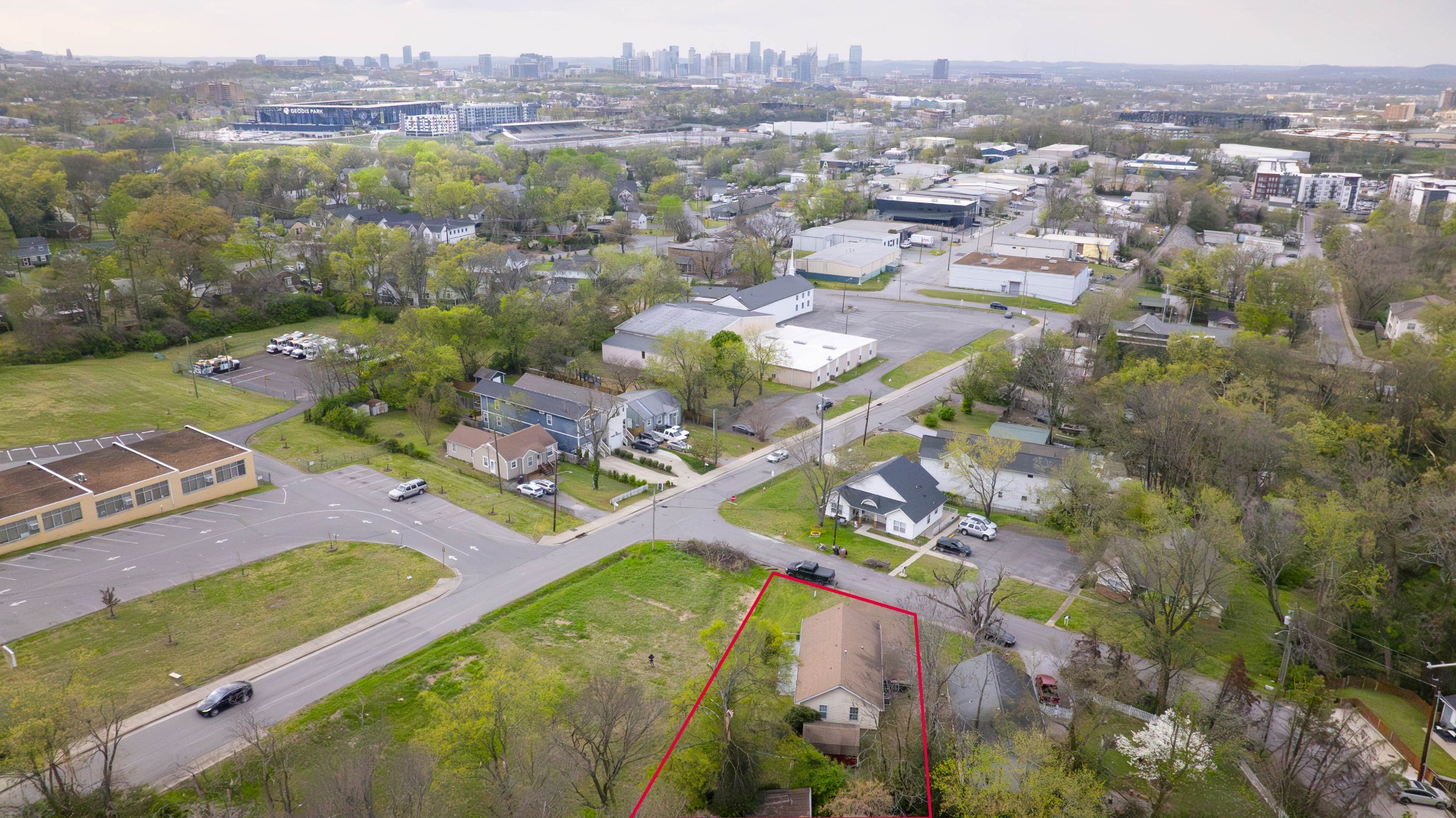 2225 Cruzen St